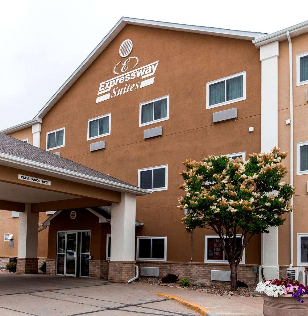 Everspring Suites Bismarck Exterior foto