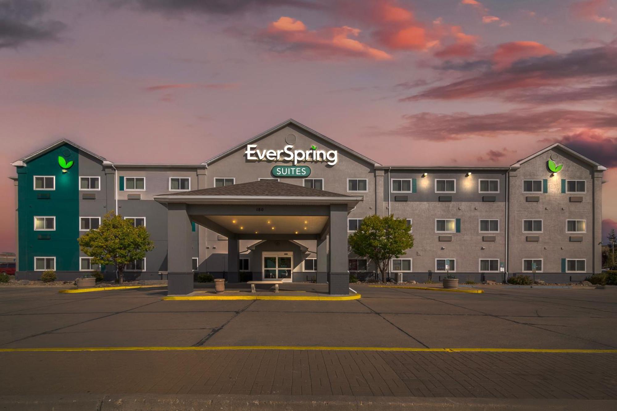 Everspring Suites Bismarck Exterior foto